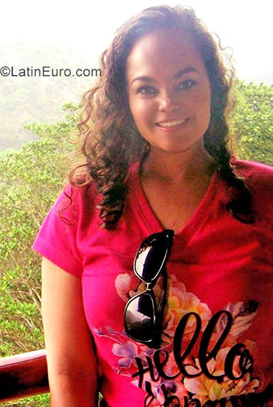 Date this funny Colombia girl Cindy from Bogota CO25485