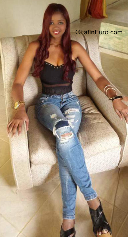 Date this athletic Spain girl Jenifer from Gran Canaria ES469