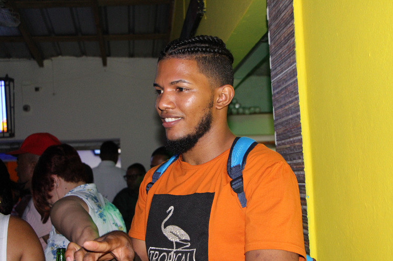 Date this happy Dominican Republic man Henry feliz from La Vega DO35169