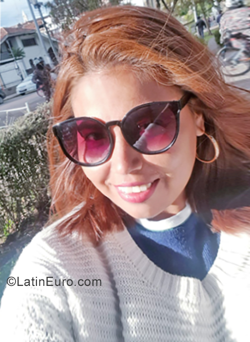 Date this cute Ecuador girl Karol from Guayaquil EC339