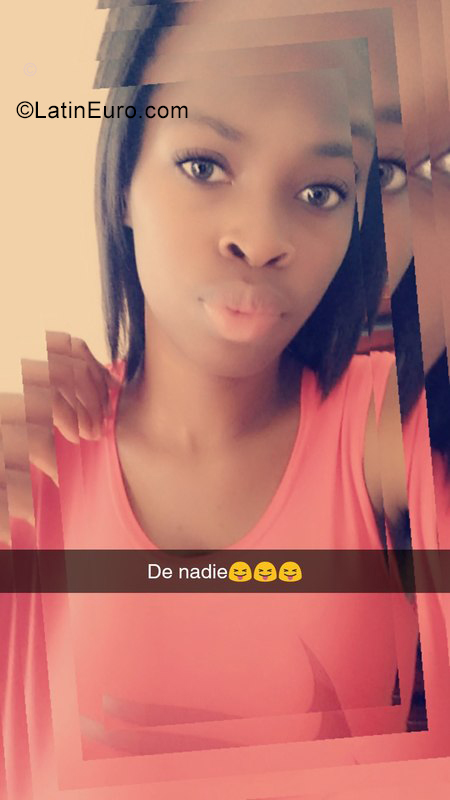 Date this gorgeous Dominican Republic girl Katherine from Santo Domingo DO35312