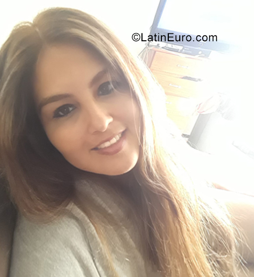 Date this passionate Mexico girl Beatriz from Veracruz MX1672