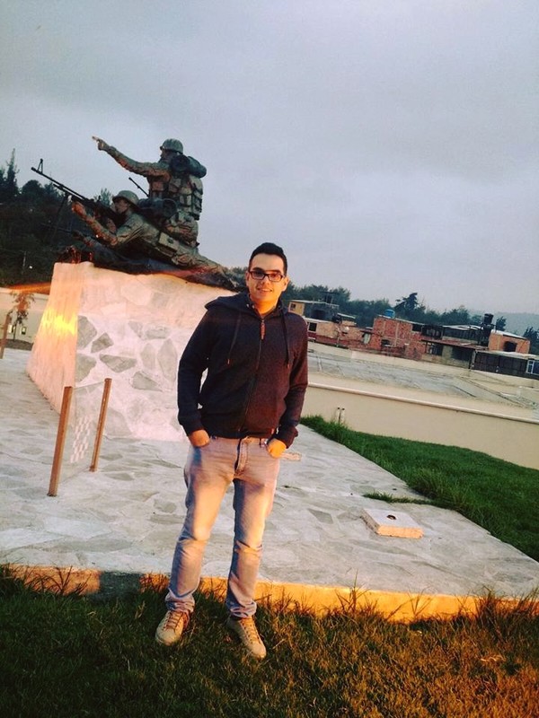 Date this sensual Colombia man Carlos9283 from Colombia CO25743