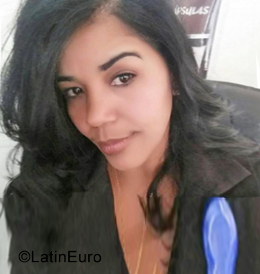 Date this sensual Dominican Republic girl Lucy from La Romana DO35575