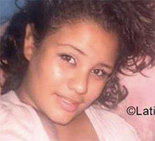 Date this nice looking Venezuela girl Yasmar from Caracas VE2568