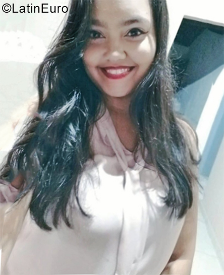 Date this young Brazil girl Marilia from Joao Pessoa BR10894