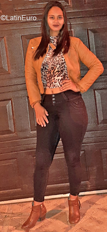 Date this passionate Costa Rica girl Amanda from Heredia CR374