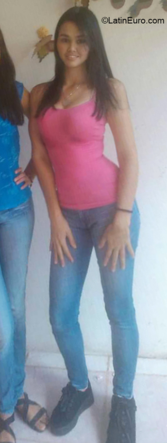 Date this exotic Venezuela girl Theiria from Carupano VE2631