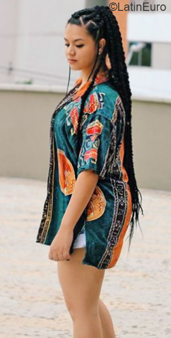 Date this tall Colombia girl Ashanty from Medellin CO25943