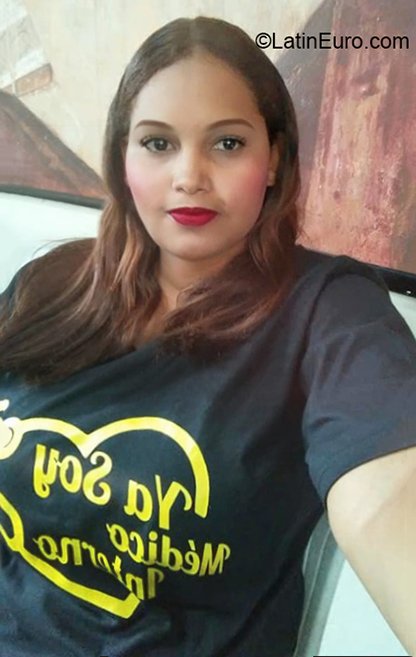 Date this cute Dominican Republic girl Maria from Santo Domingo DO35843