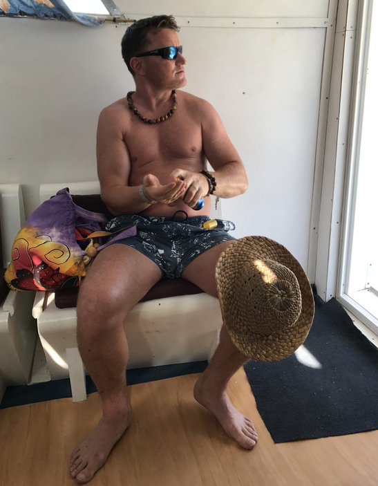 Date this sultry England man Healthmanuk from London EN95