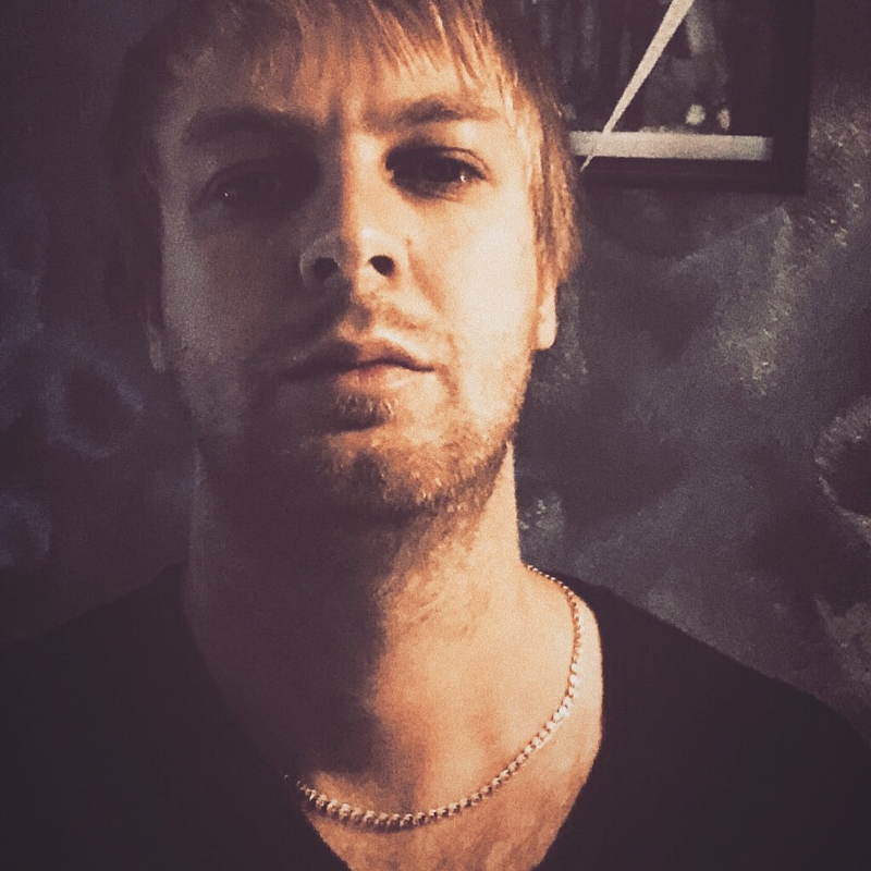 Date this tall Russia man Vov from Moscow RU79