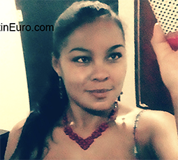 Date this passionate Colombia girl Jenifer from Cali CO26127