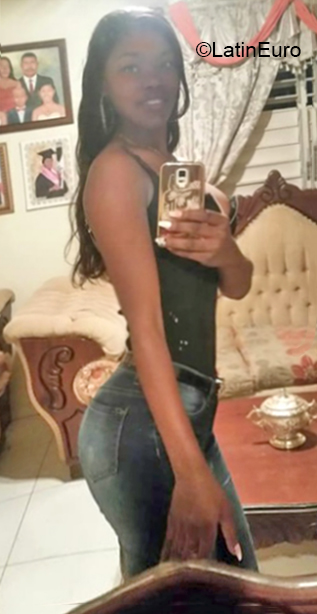Date this young Dominican Republic girl Marisol from Santo Domingo DO36216