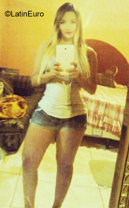 Date this exotic Spain girl Mabeline from Valencia ES476