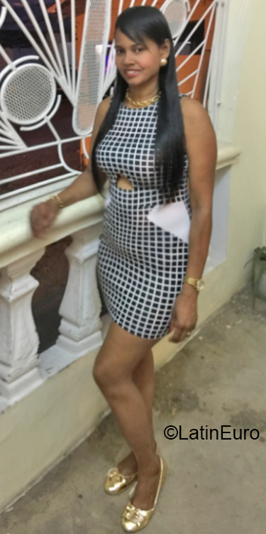 Date this exotic Dominican Republic girl Mary from Bani DO36467