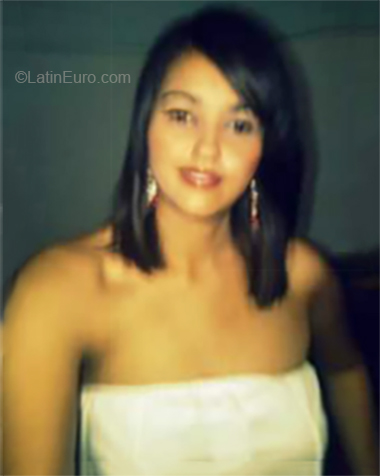 Date this happy Venezuela girl Wilmeris from Barquisimeto VE2801