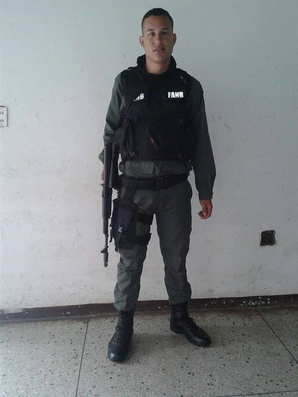 Date this gorgeous Venezuela man Cristopher from Barinas VE2850