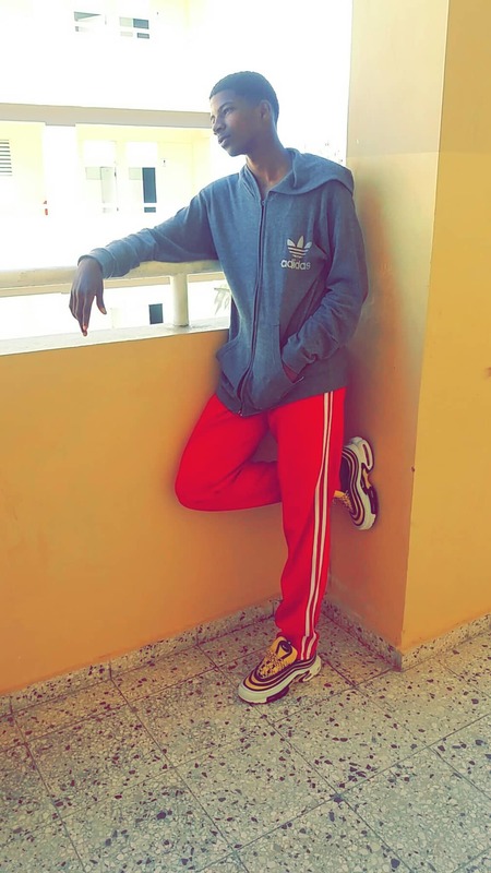 Date this tall Dominican Republic man Benjamin Abad from Santo Domingo Este DO36863