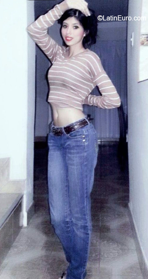 Date this gorgeous Peru girl Maria from Lima PE1475