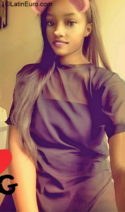 Date this delightful Dominican Republic girl Ana from Santo Domingo DO37048