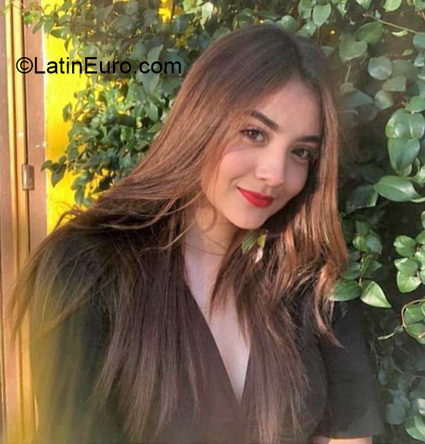 Date this sensual Honduras girl Agatha from Tegucigalpa HN2756