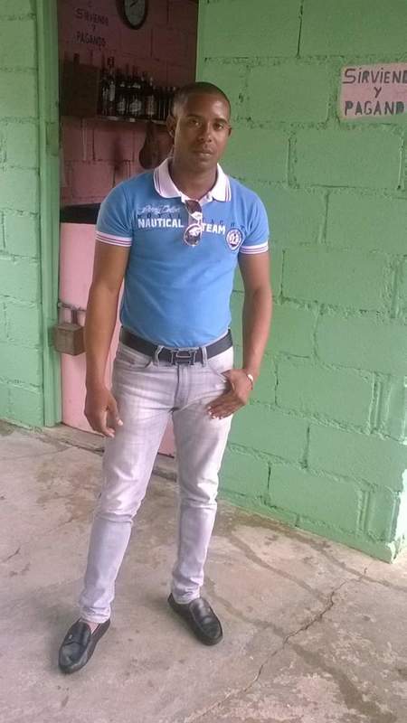Date this pretty Dominican Republic man Robin from Santiago DO37299