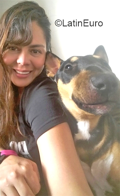 Date this good-looking Colombia girl Cristiane from Medellin CO26753