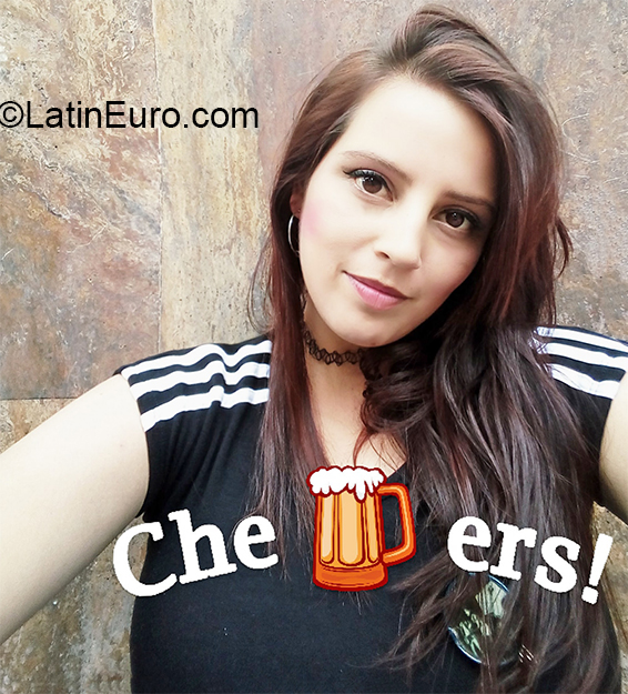 Date this funny Colombia girl Alejandra from Medellin CO26791