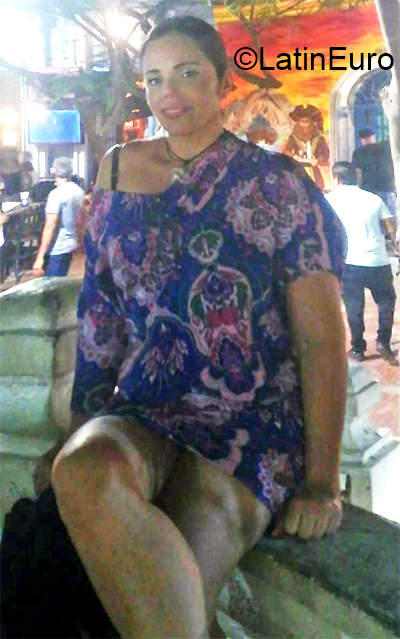 Date this lovely Colombia girl Rosi from Cucuta CO26848