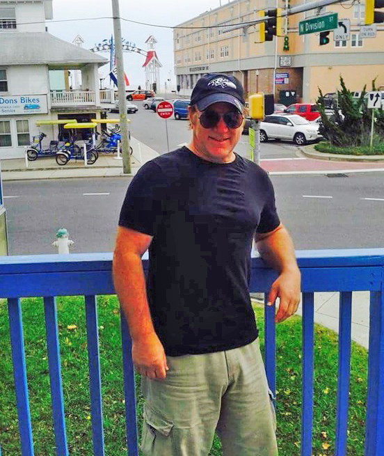 Date this fun United States man Marsac from Tamarac US20649