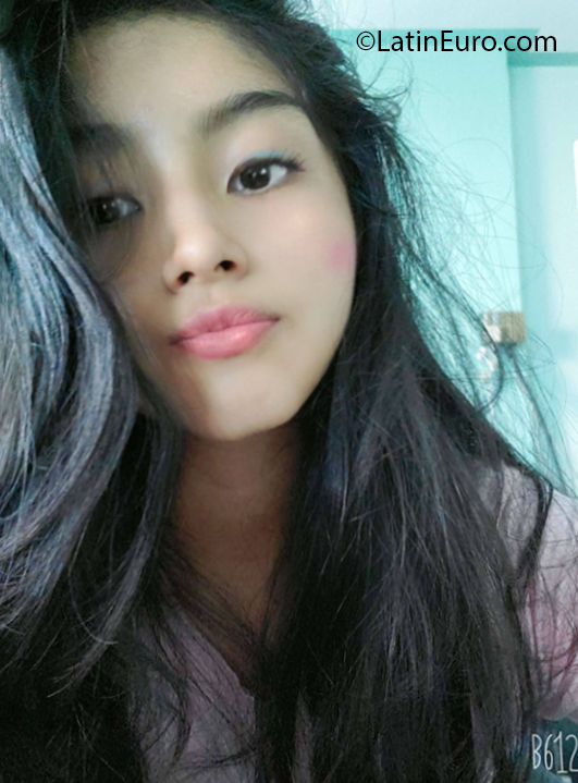 Date this beautiful Ecuador girl Julesy from Santo Domingo de los Tsachilas EC451