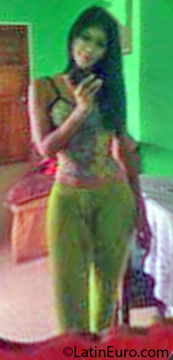 Date this fun Venezuela girl Marian from Caracas VE3082