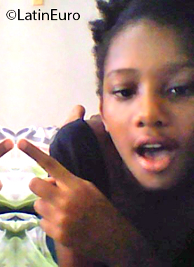 Date this gorgeous Colombia girl Laura from Cali CO27040