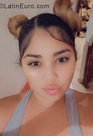 Date this fun Dominican Republic girl Cielo from Santo Domingo DO37837
