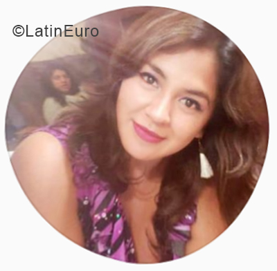 Date this hot Peru girl Diana from Lima PE1543