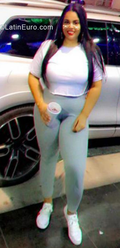 Date this delightful Dominican Republic girl Michelle espina from Santiago DO37966