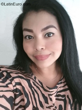 Date this foxy Colombia girl Delia from Sincelejo CO27261