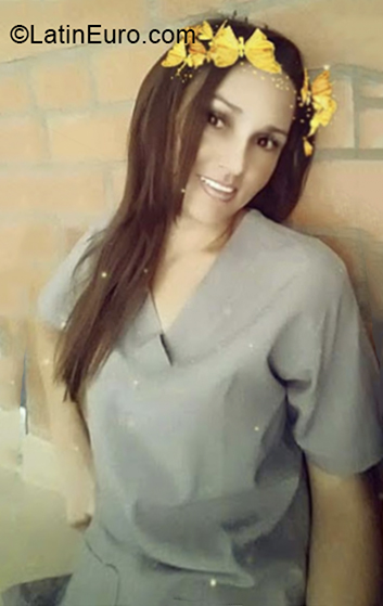 Date this cute Colombia girl Maria from Valledupar CO27334