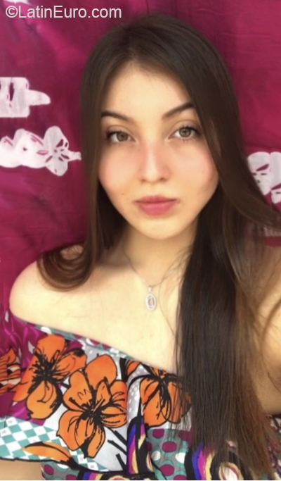 Date this hard body Ecuador girl Dani from Machala EC506