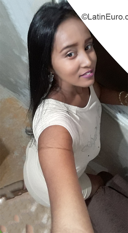 Date this young Dominican Republic girl Jin from Santiago DO38266