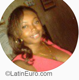 Date this fun Spain girl Kelly from Palma De Mallorca CO27556