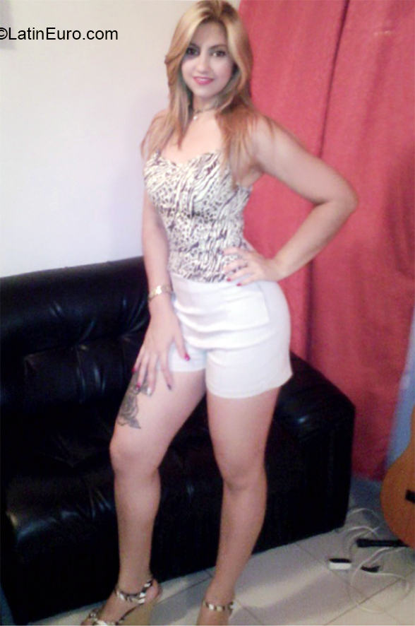Date this delightful Venezuela girl Veronica from Trujillo VE3274