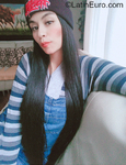 stunning Colombia girl Andrea from Bogota CO27716
