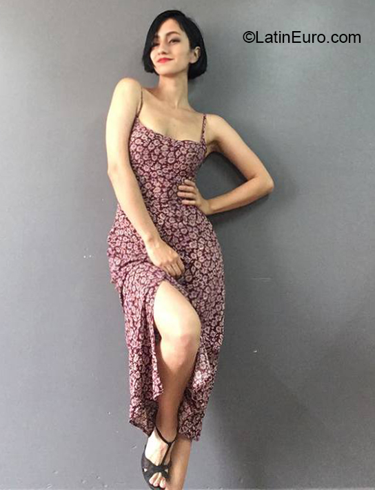 Date this beautiful Mexico girl Lila from Mexico City MX1917