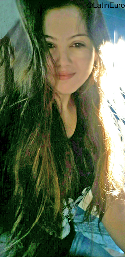 Date this georgeous Argentina girl Carolina from Las Brenas AR444