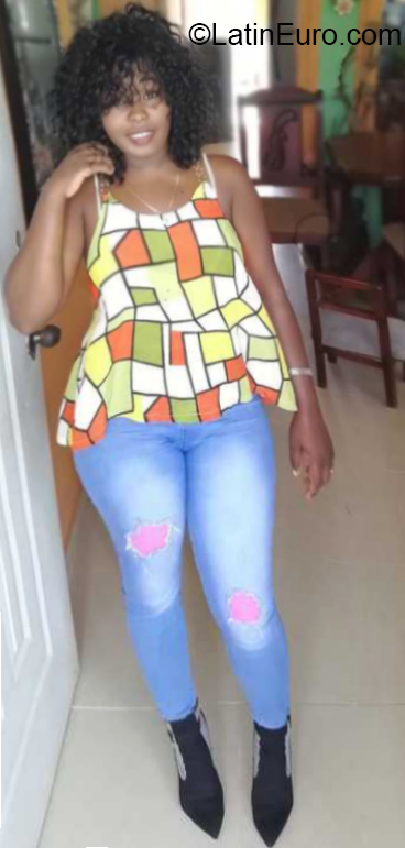 Date this young Dominican Republic girl Yuleisy from San Pedro De Macoris DO38371