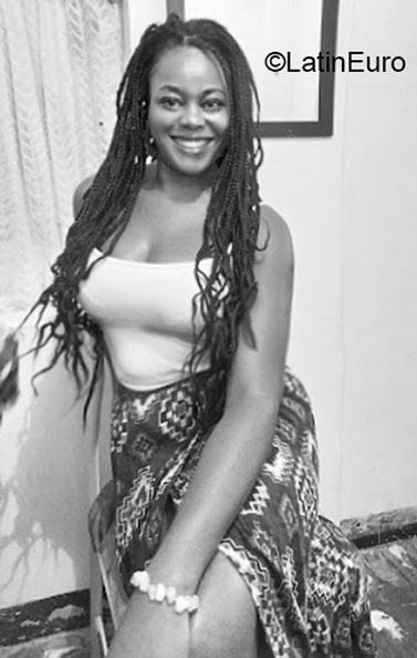 Date this charming Colombia girl Rosa from Medellin CO27749