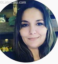 Date this happy Colombia girl Roxi from Barranquilla CO27760