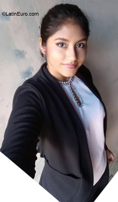 Date this tall Ecuador girl Cecabel from Guayaquil EC552